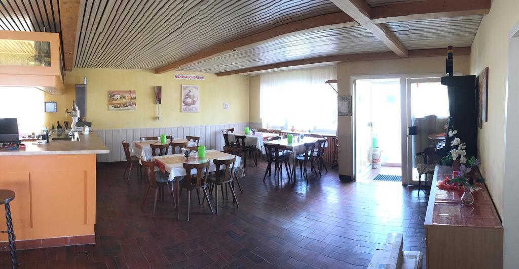 Gasthof Und Pension Mainzer Rad Schwetzingen Esterno foto
